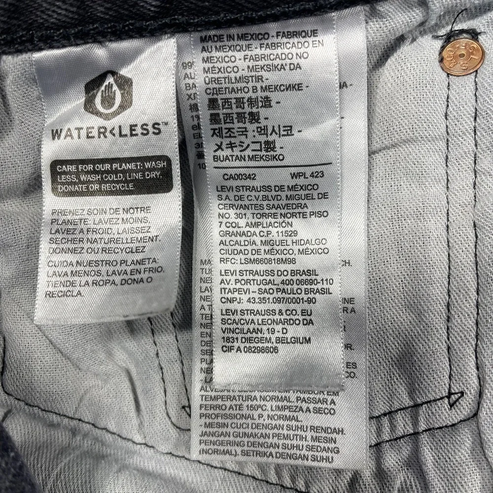 Levi's 501 Original Fit Jeans Men 33(32)x32(30) Black Straight‎ Leg Button Fly
